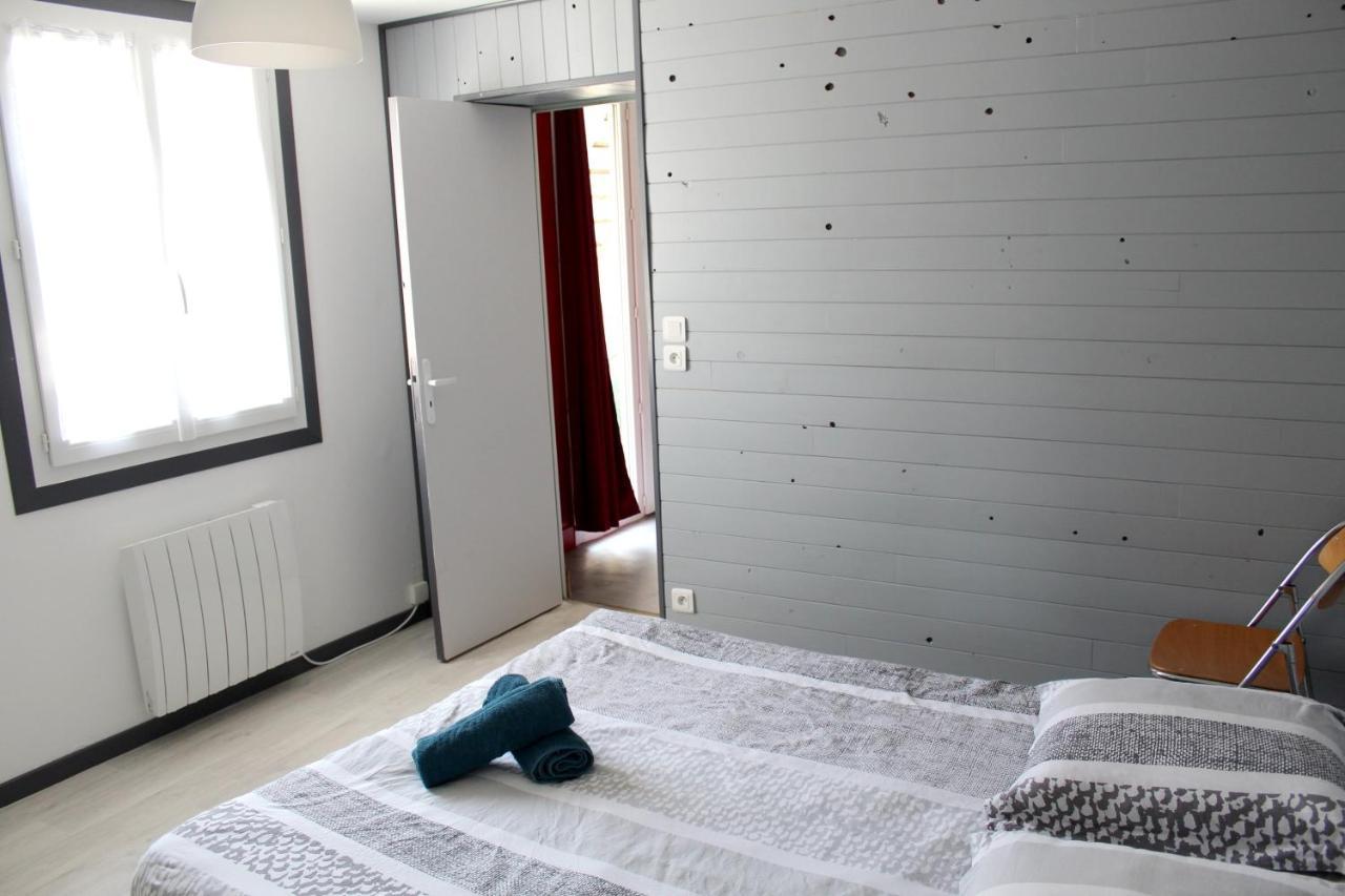 Maison Charmante A Saint-Patrice Avec Jardin Prive المظهر الخارجي الصورة